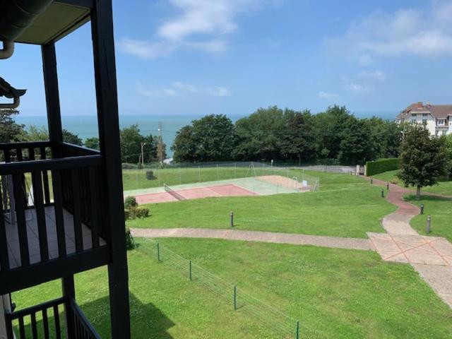 L'Appartement Vue Mer De La Villa Des Rosiers - Trouville Sur Mer Eksteriør billede